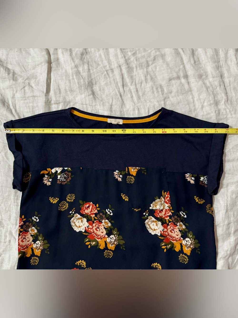 Mason & Belle Mixed Media Floral Cuffed Sleeve Top | Women’s Small - Picture 8 of 10